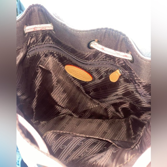 Pink leather drawstring bucket bag with gold hardware by WHY HarnessGlobal - Picture 5 of 8